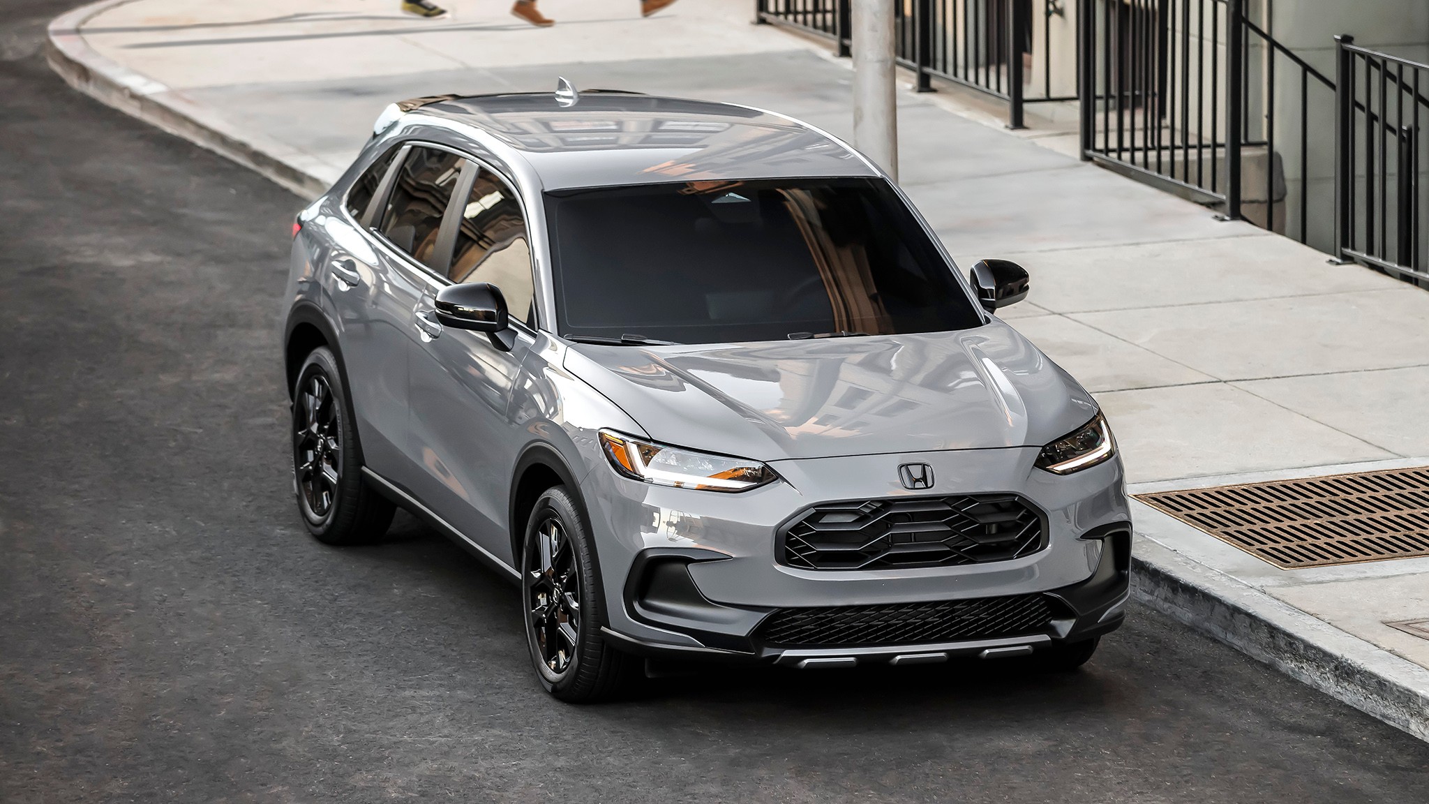 15 2025 Honda HR V Sport front view