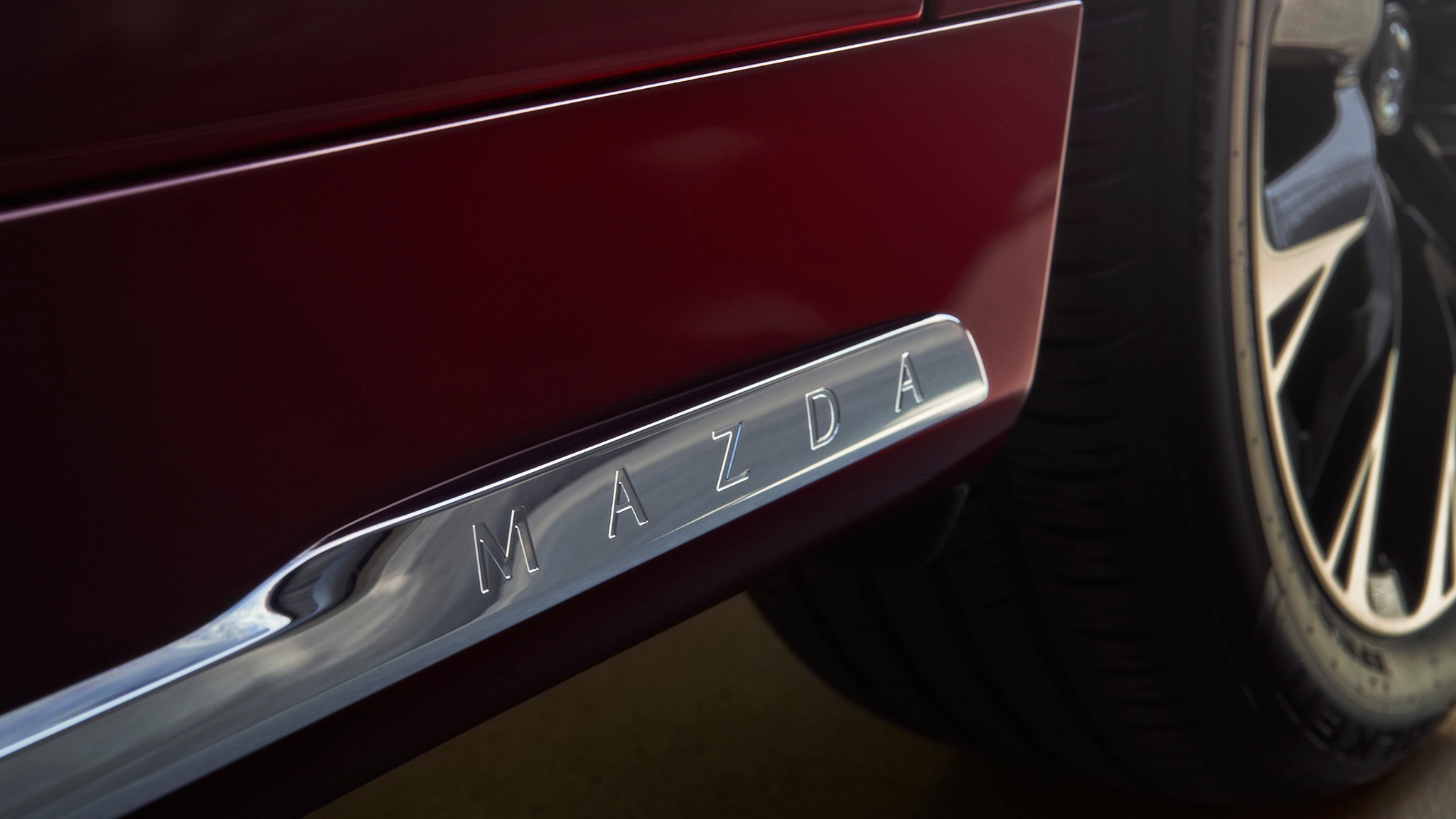 008 mazda cx 70 vs cx 90 specs comparison