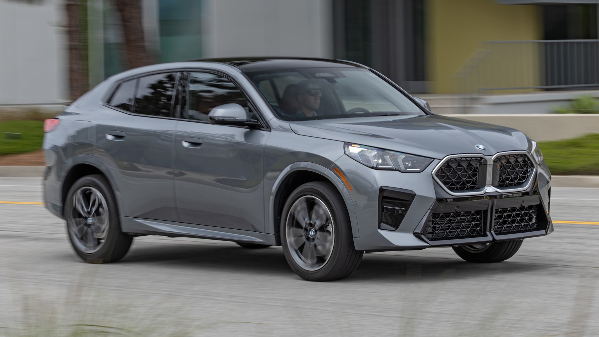 004 2024 BMW X2 Xdrive28i