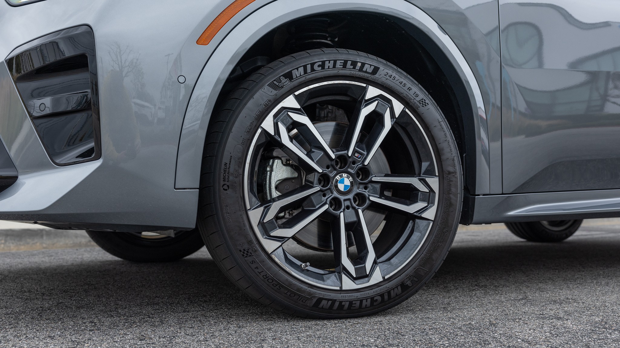 015 2024 BMW X2 Xdrive28i Wheel