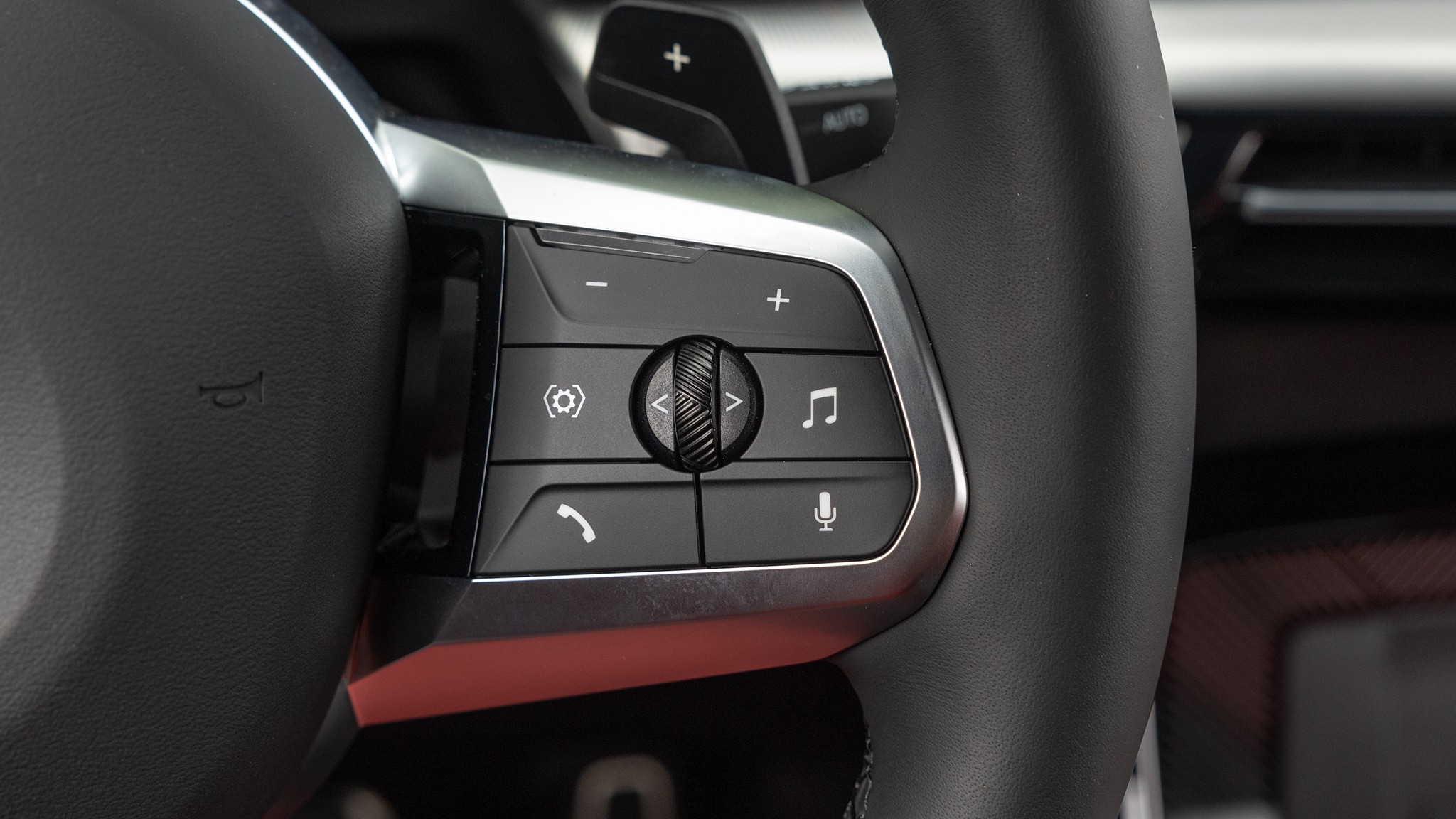 022 2024 BMW X2 Xdrive28i