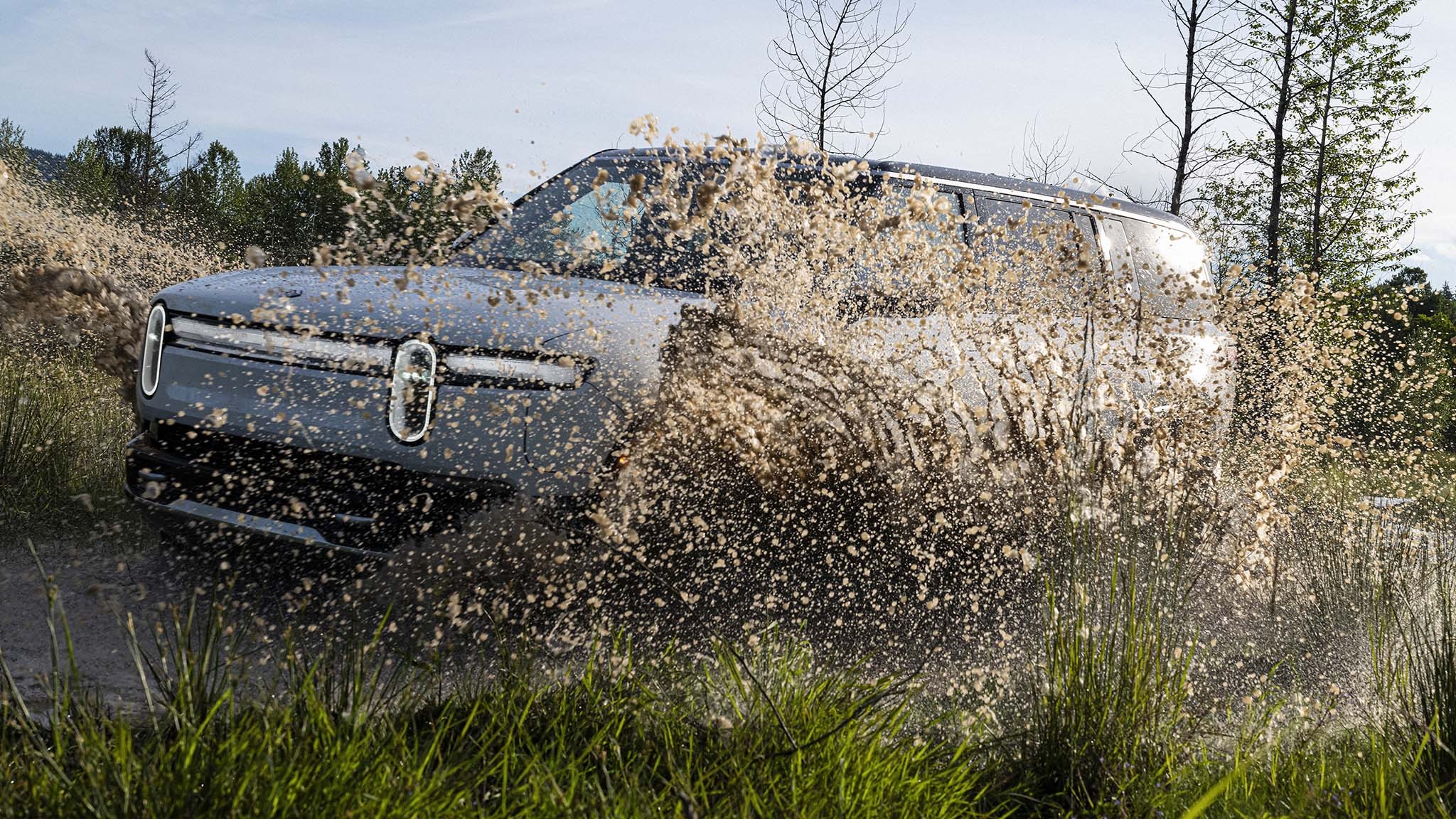 035 2025 rivian r1t electric truck r1s suv first drive