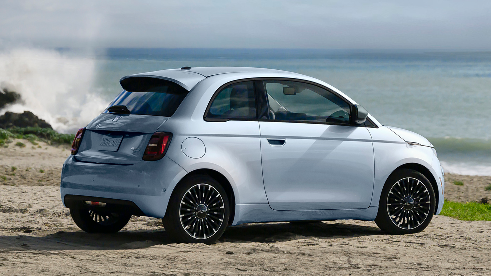 2024 Fiat 500e Inspired by Los Angeles 3