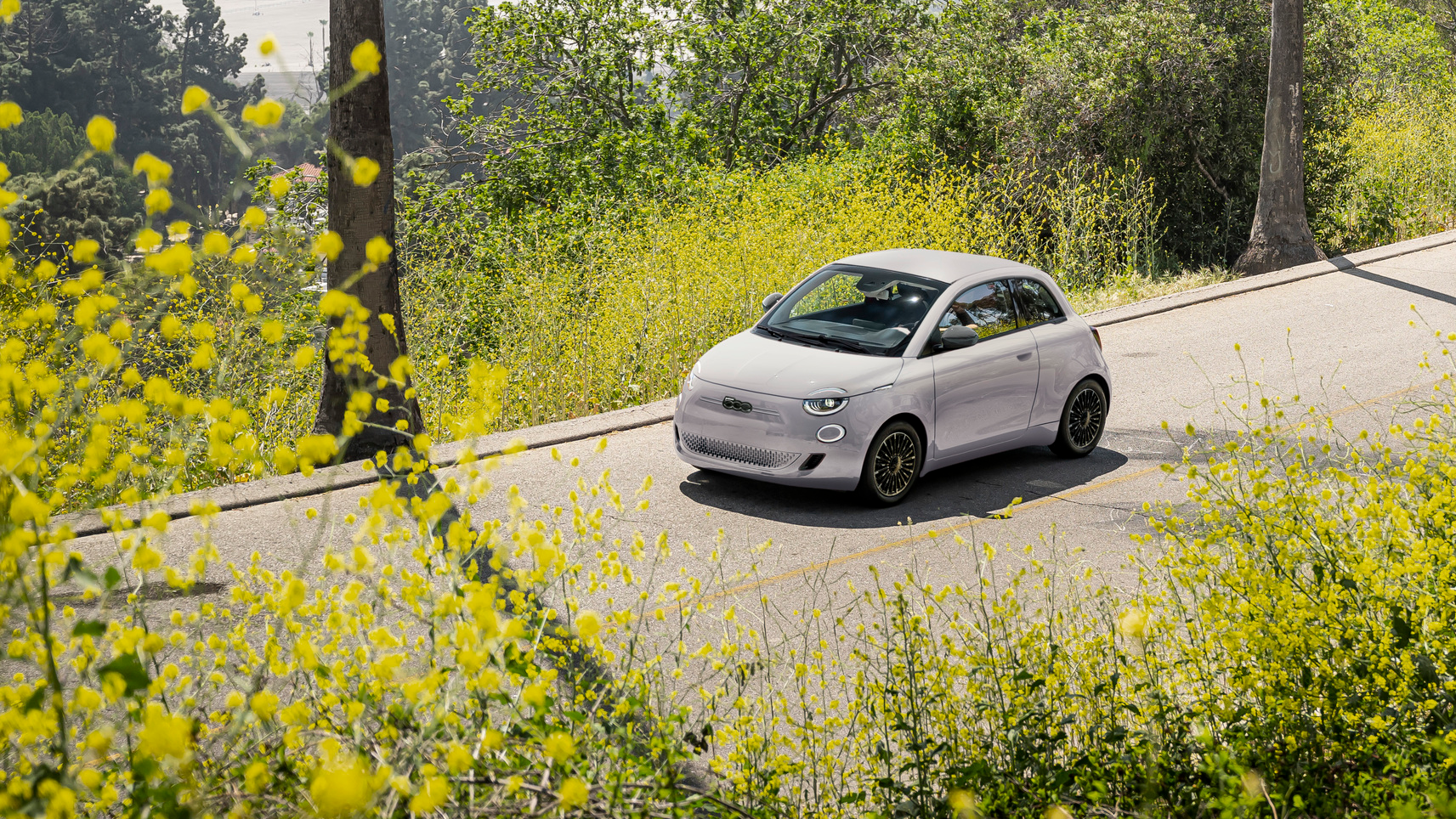 2024 Fiat 500e Inspired by Los Angeles 4