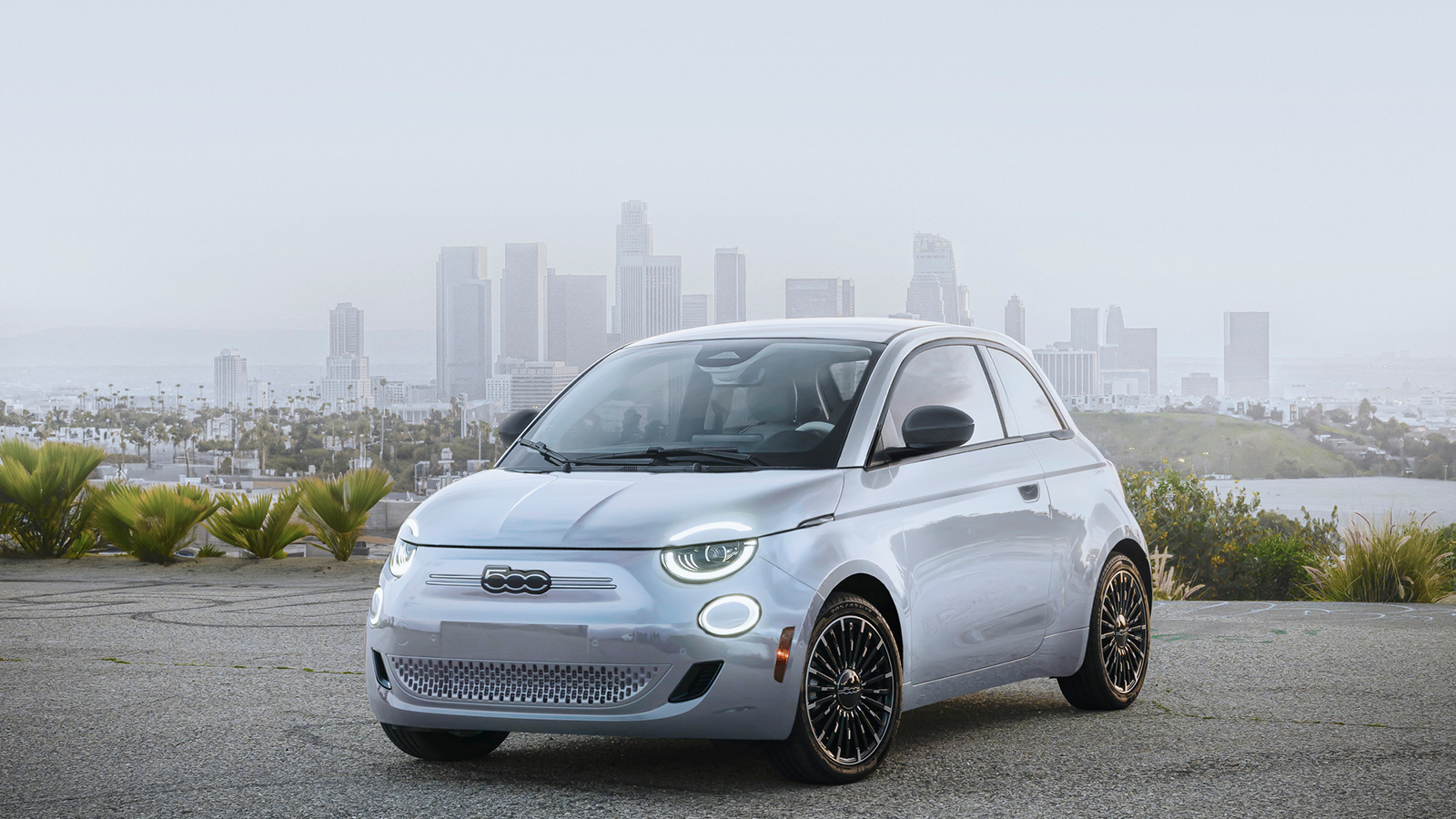 2024 Fiat 500e Inspired by Los Angeles 6