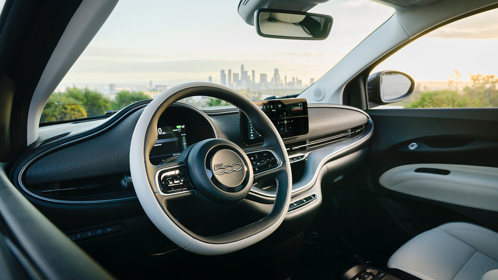 2024 Fiat 500e Inspired by Music 4