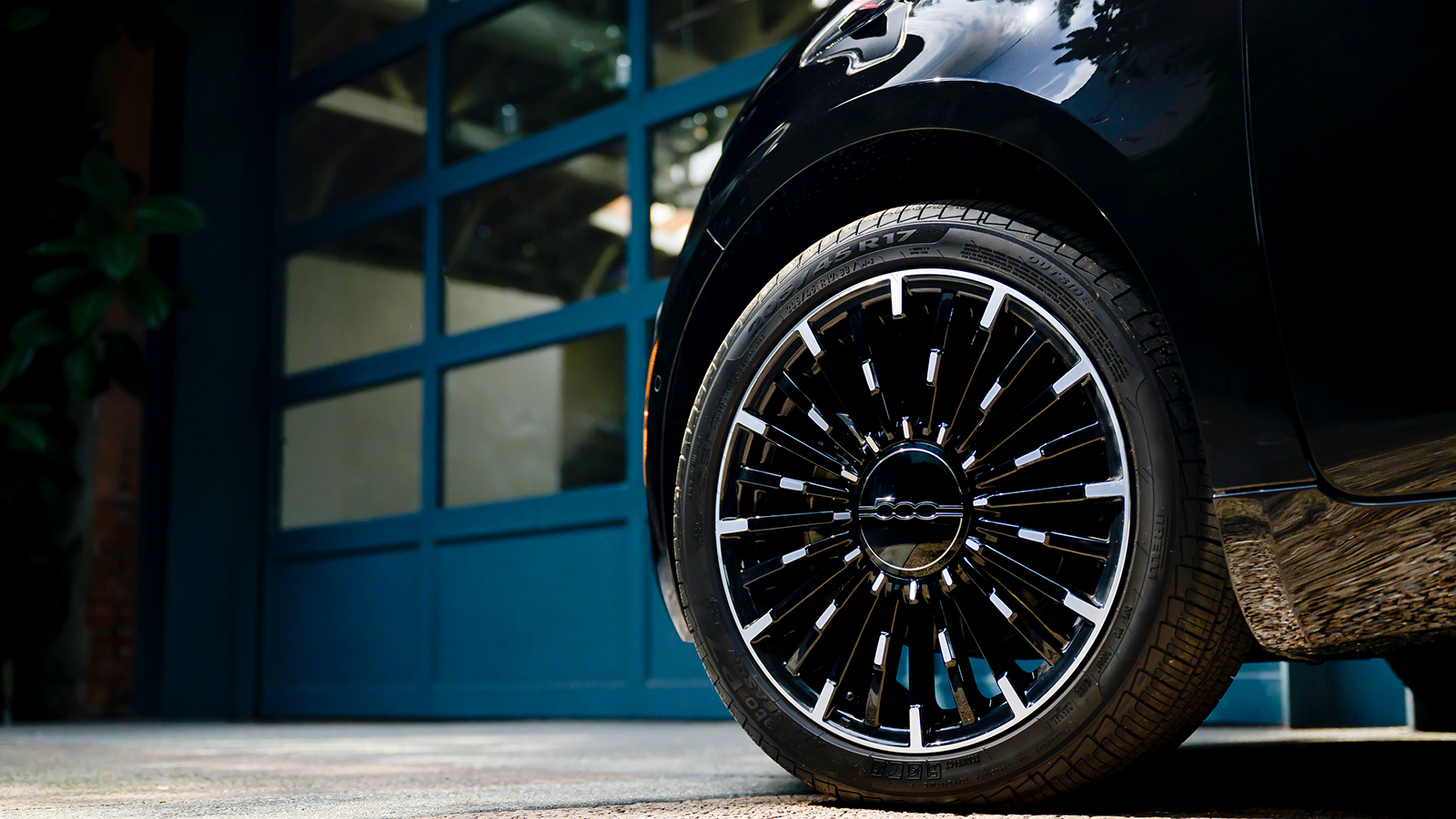 2024 Fiat 500e Inspired by Music 8