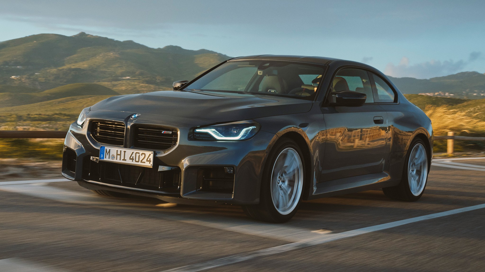 2025 BMW M2 coupe 13