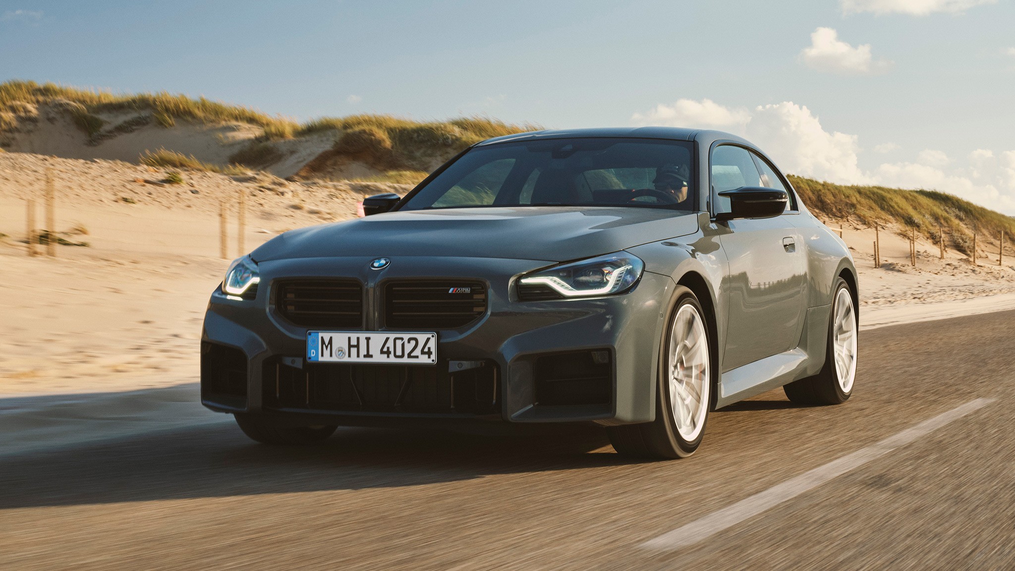 2025 BMW M2 coupe 19