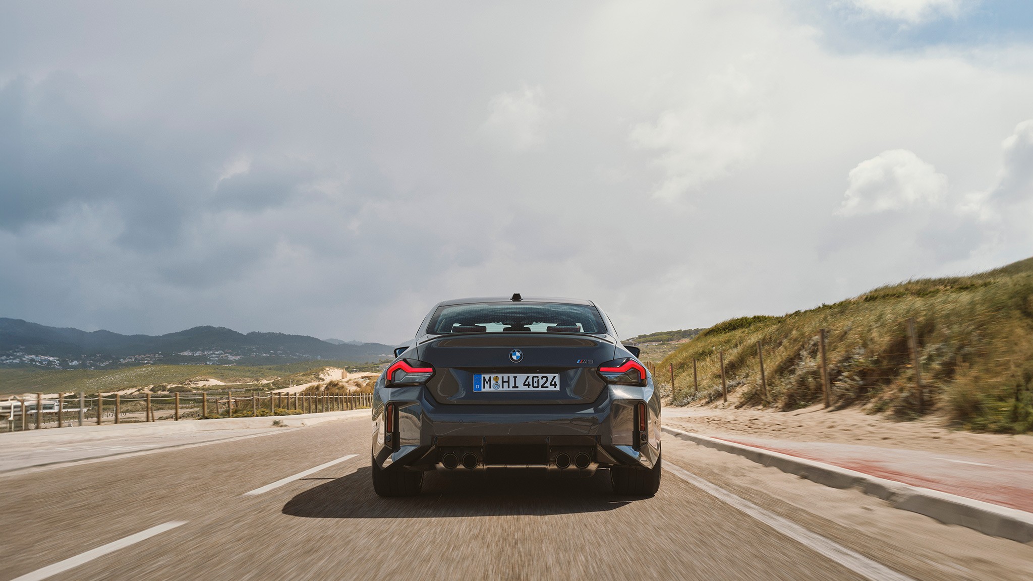 2025 BMW M2 coupe 24