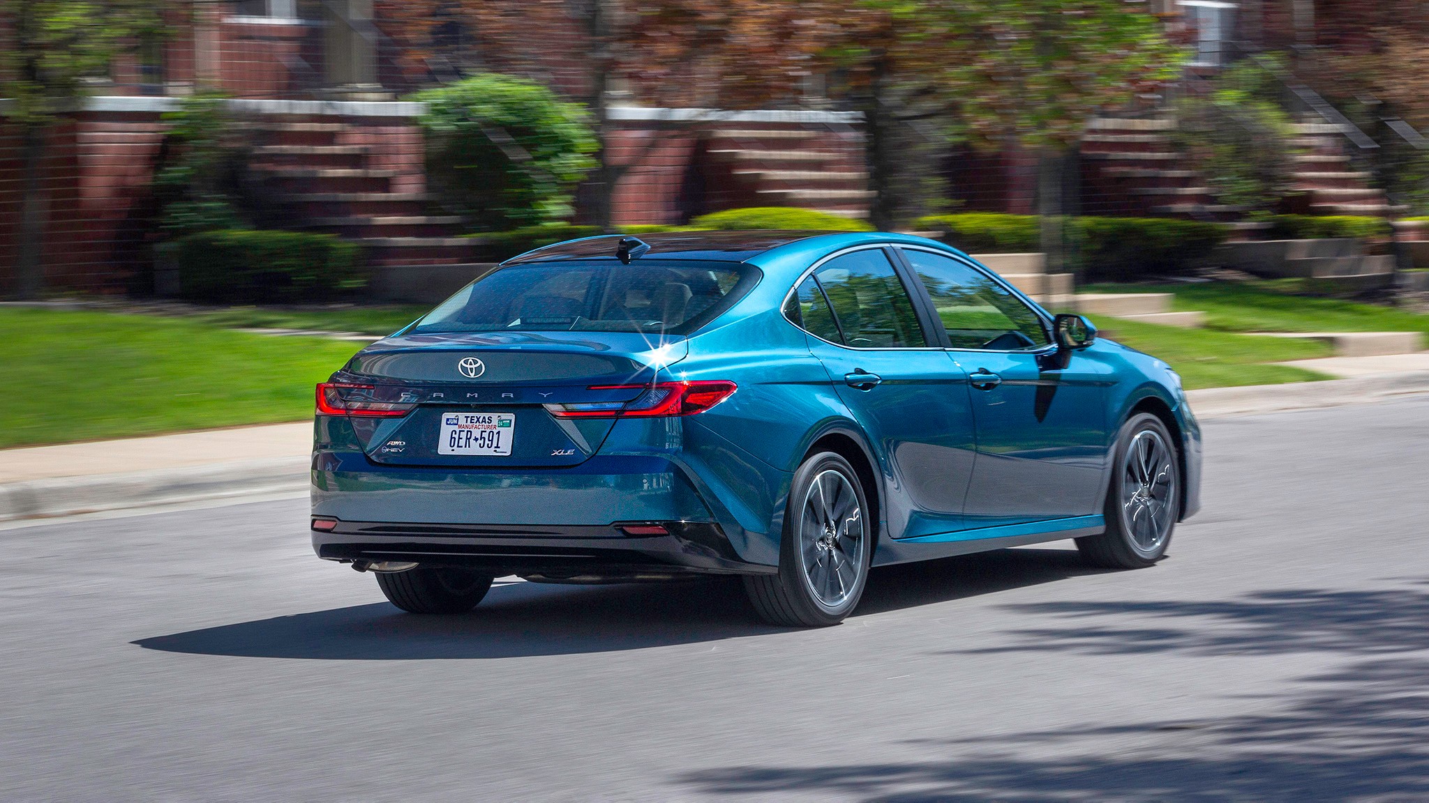 010 2025 Toyota Camry XLE AWD rear view