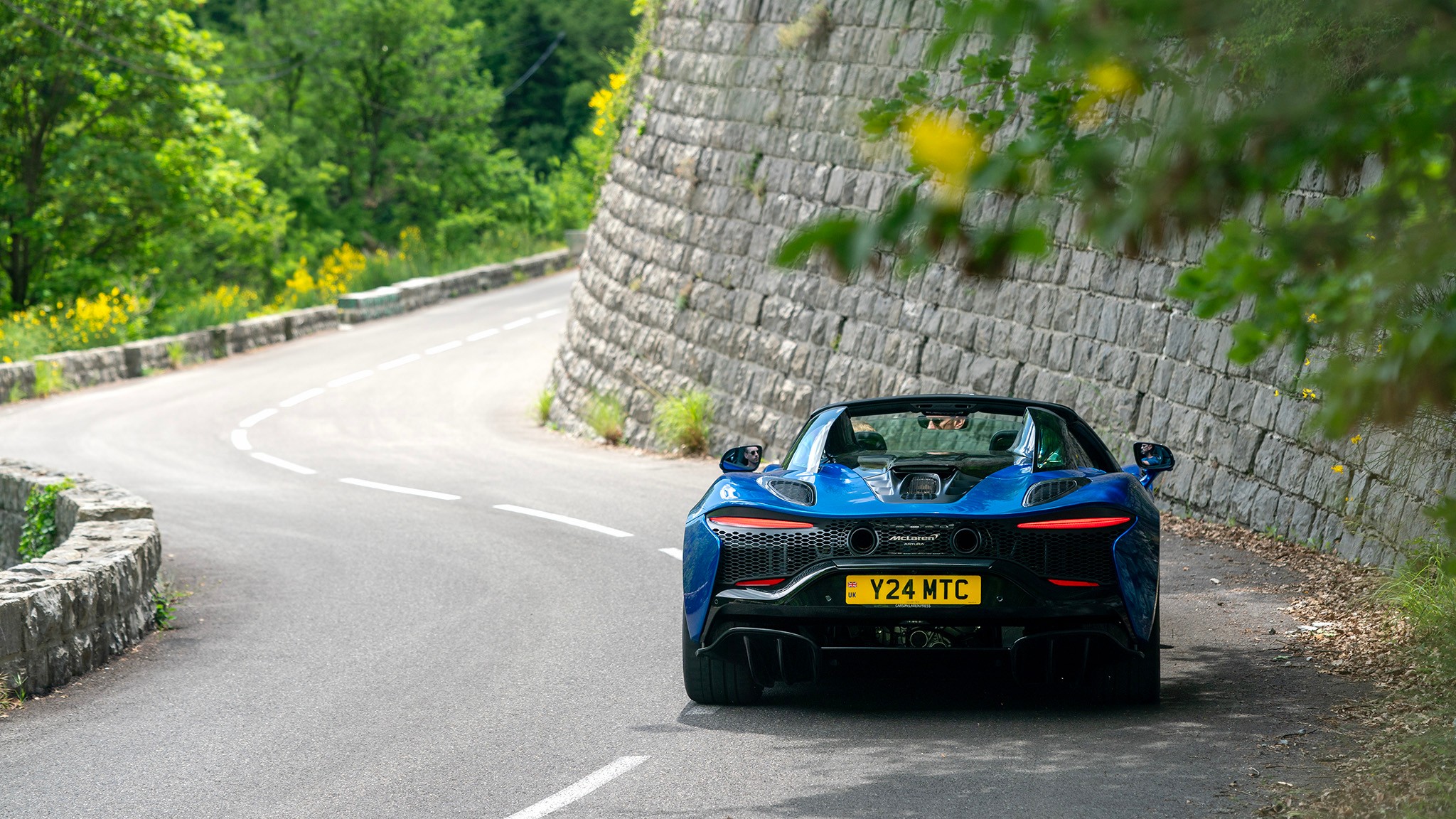 McLaren Artura Spider Monaco 097