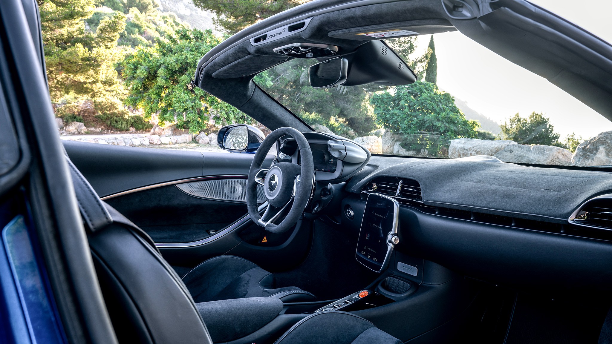 McLaren Artura Spider Monaco 275