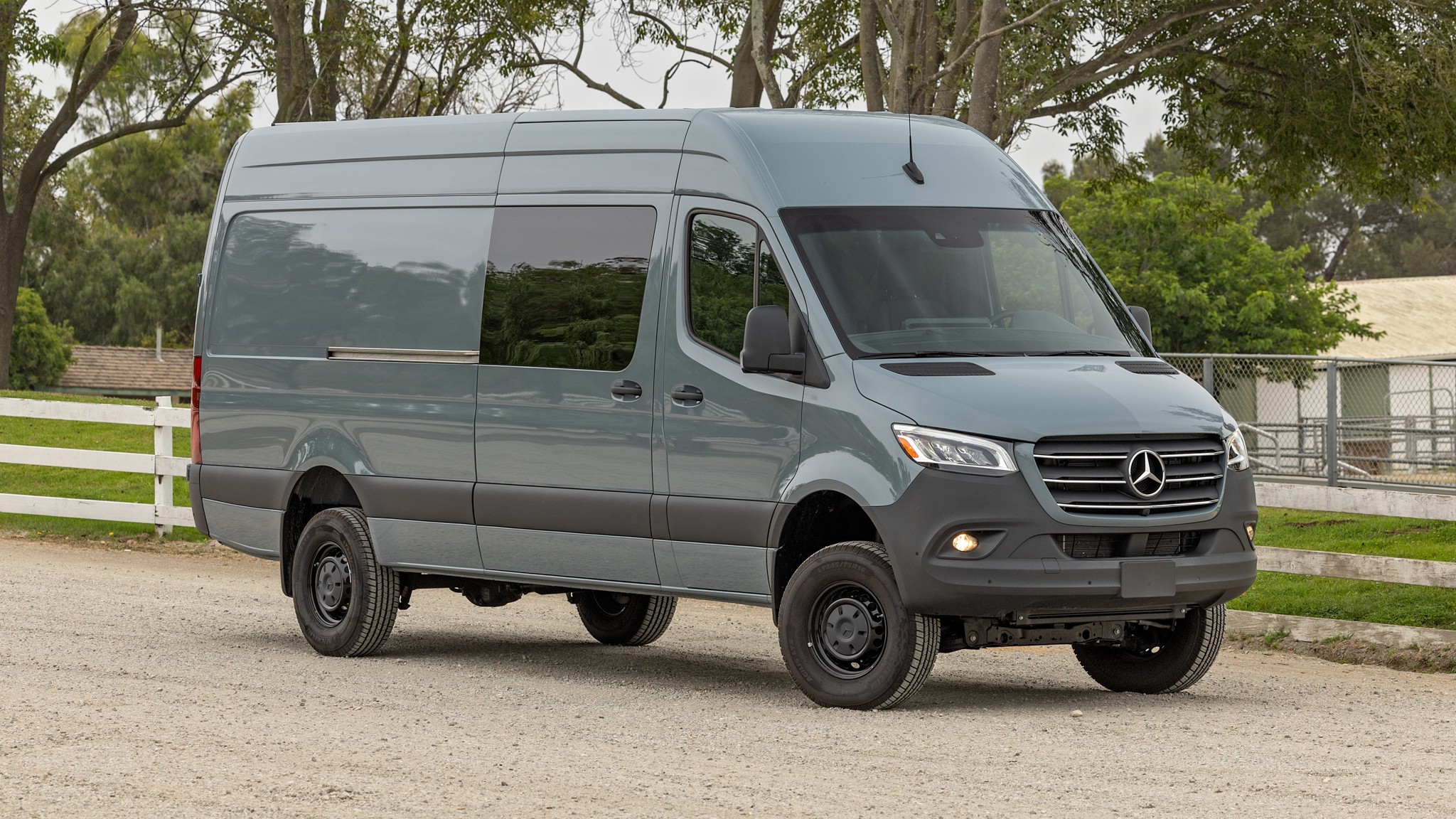 003 01 2024 Mercedes Benz Sprinter 250 AWD