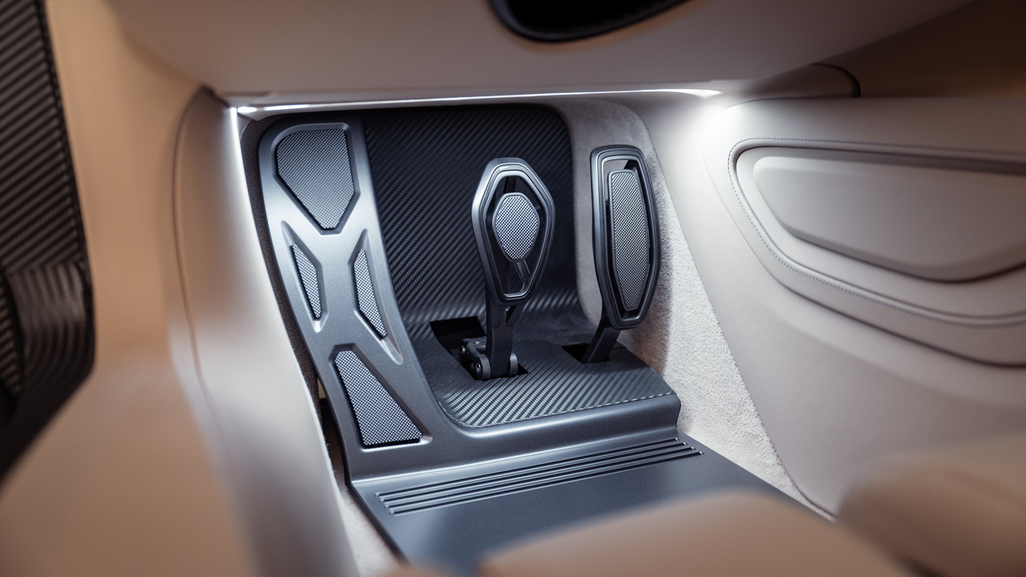 044 2027 Bugatti Tourbillon