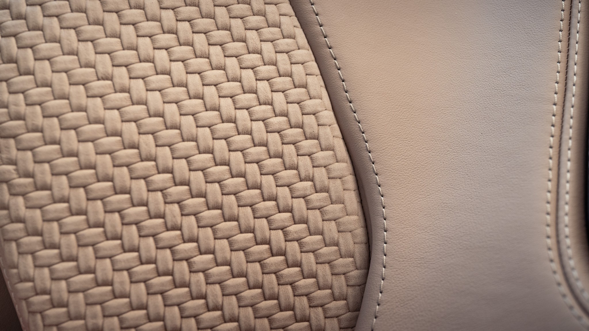 047 2027 Bugatti Tourbillon