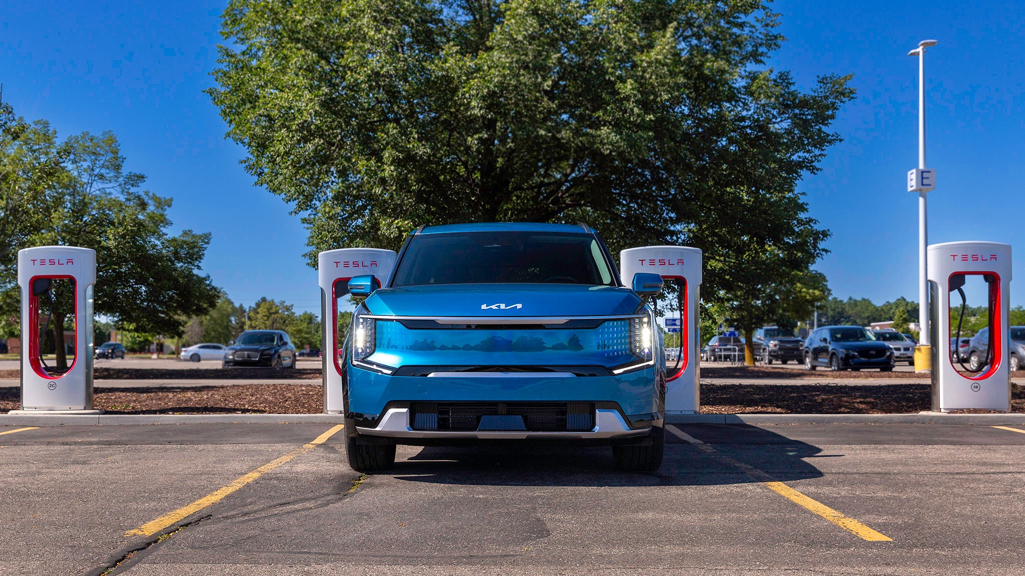 023 2024 Kia EV9 Land