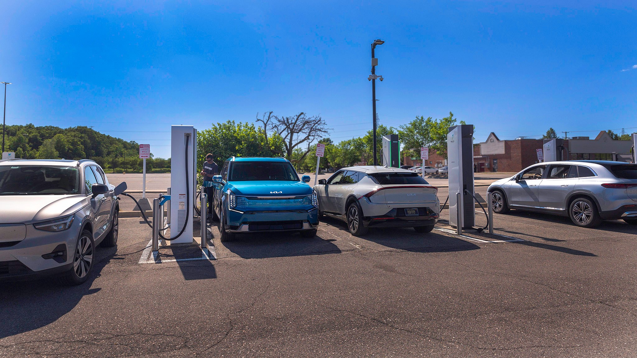 028 2024 Kia EV9 Land