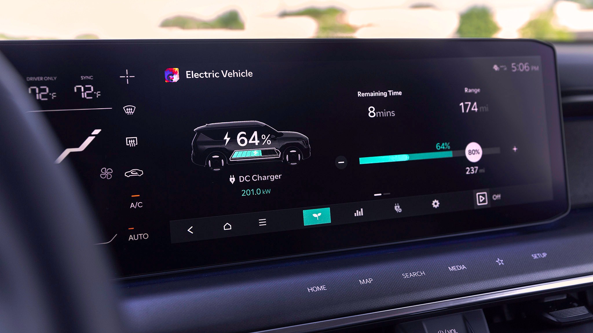 045 2024 Kia EV9 Land