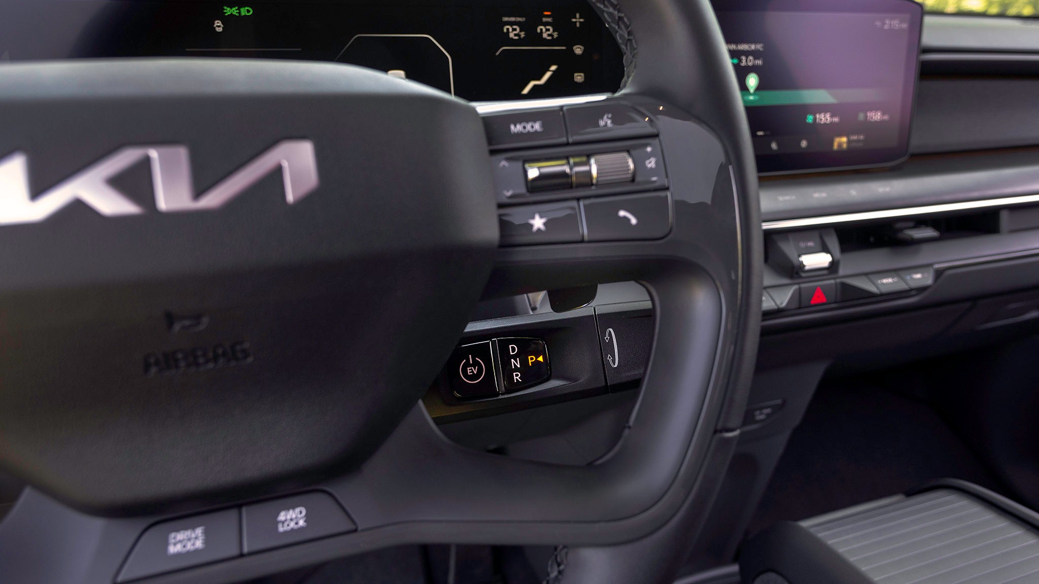 050 2024 Kia EV9 Land