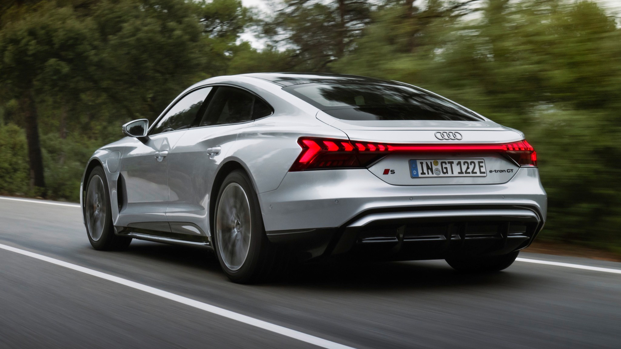 2025 audi etron gt 32