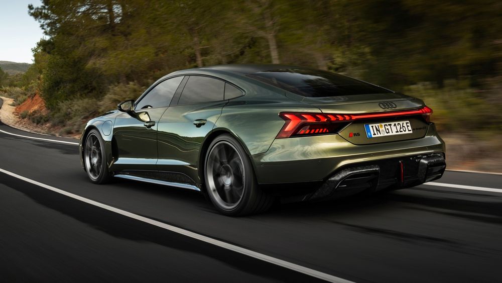 2025 audi rs etron gt performance9