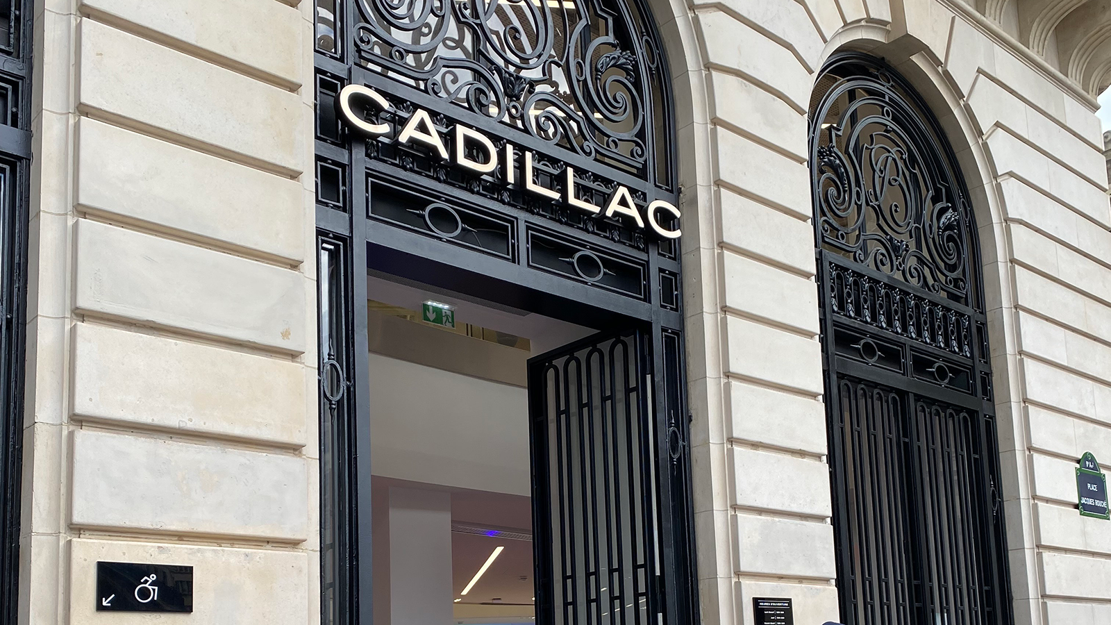 Cadillac City Europe 10