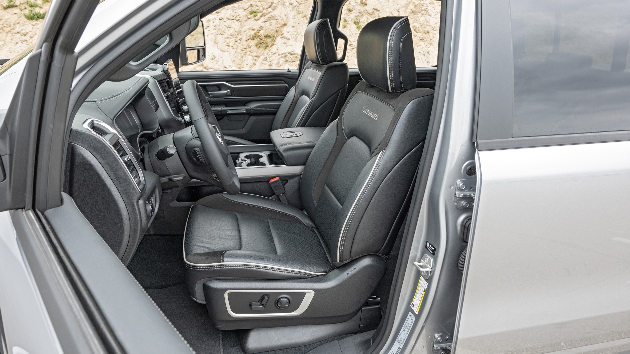 024 2025 RAM 1500 Laramie Front Seat