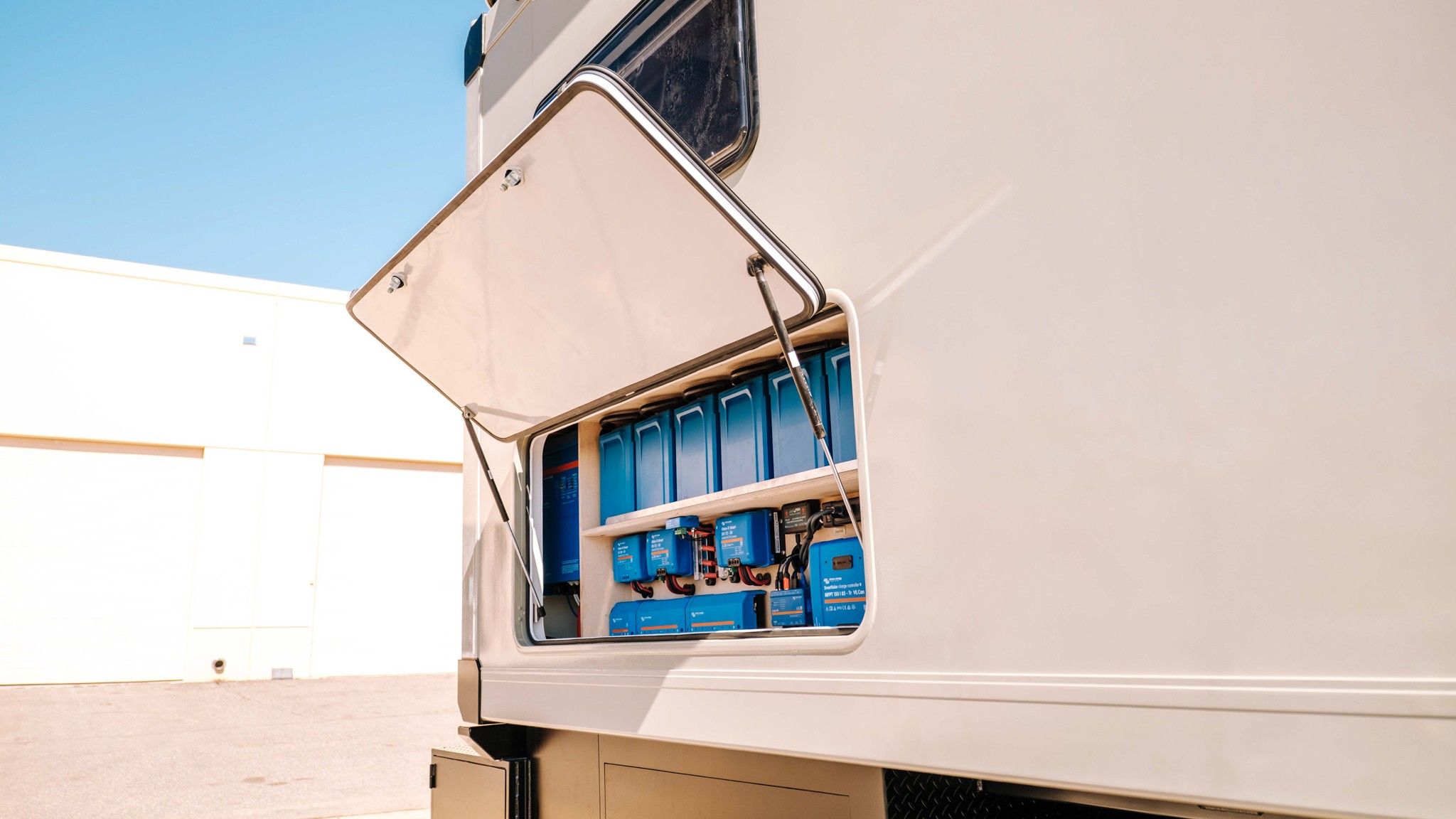 2025 Hunter RMV Acela Apex 6x6 Off Road Overland Expedition Vehicle RV 20