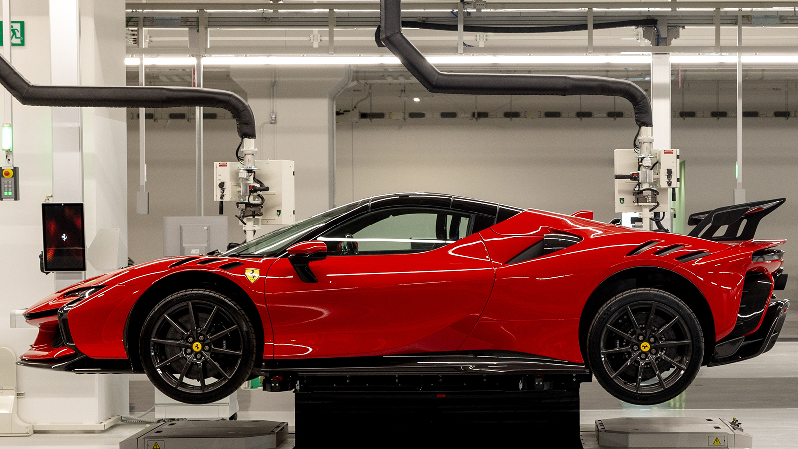 Ferrari e building tech 10