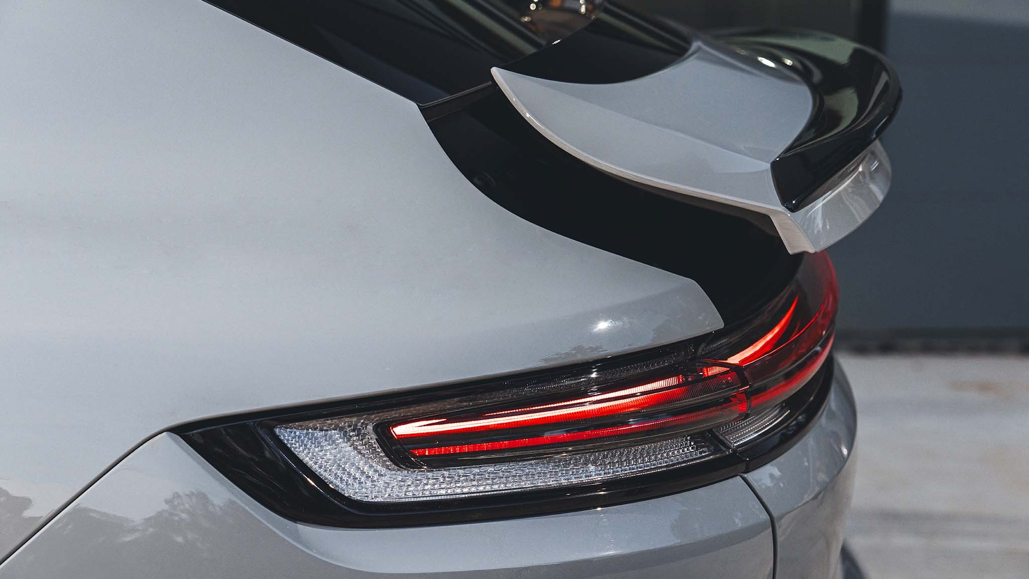 014 2025 porsche cayenne gts