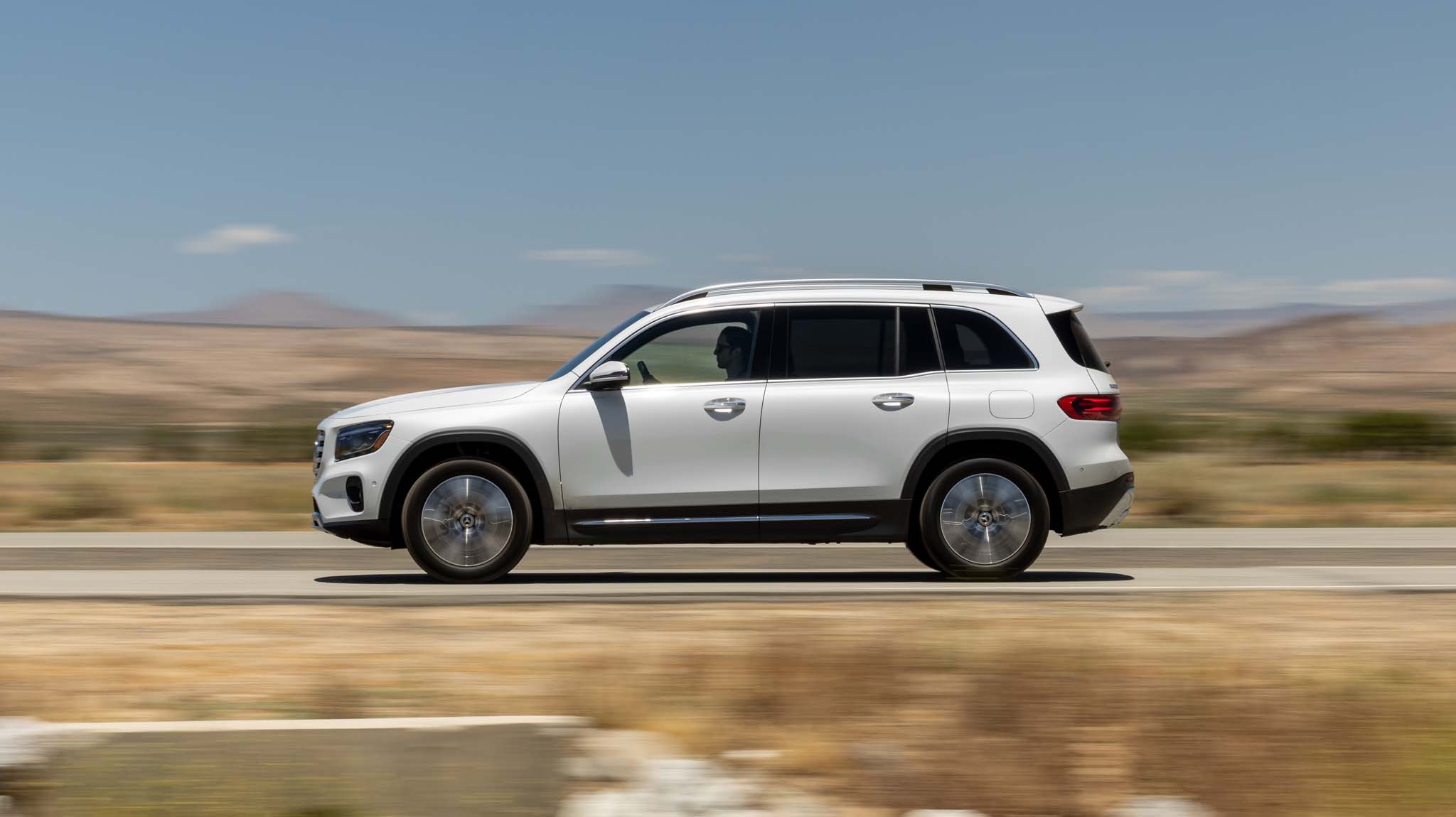 003 2024 Mercedes GLB250