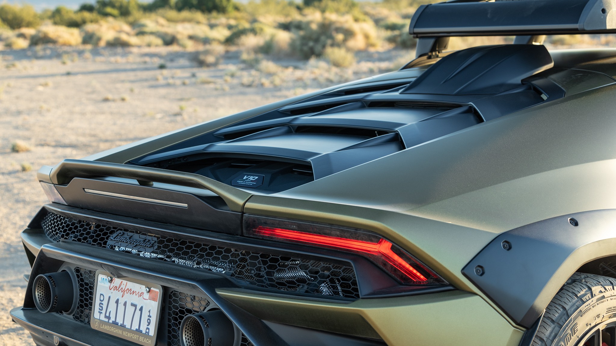 013 2024 Lamborghini Huracan Sterrato