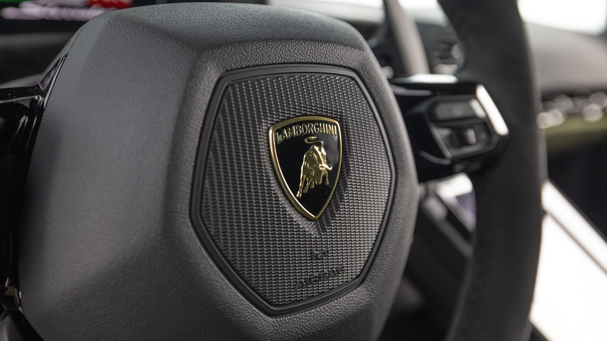 033 2024 Lamborghini Huracan Sterrato