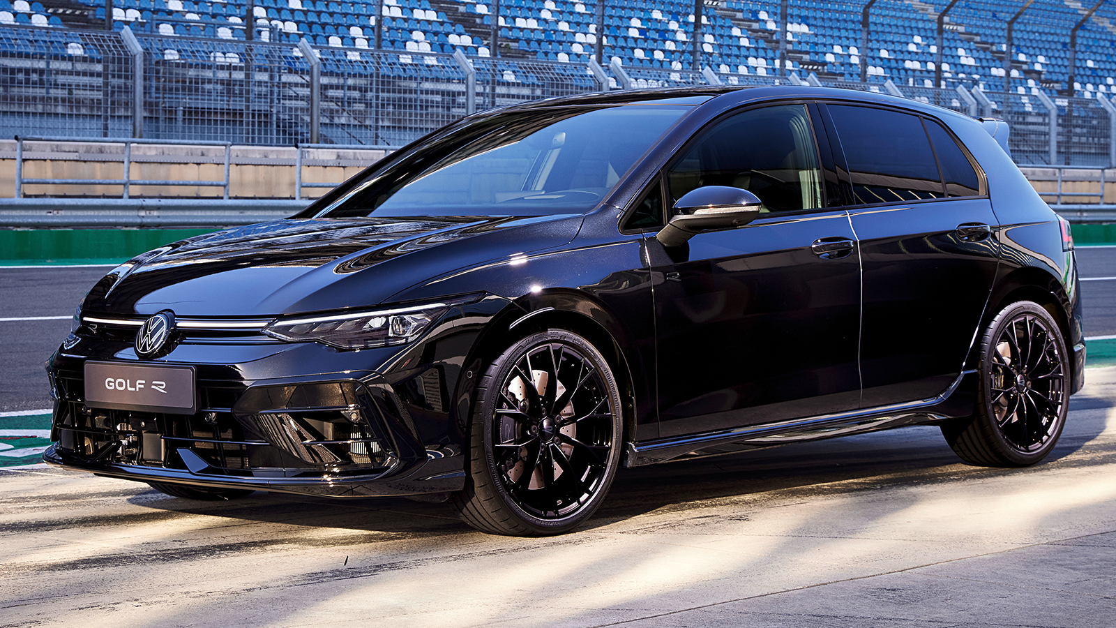 2025 Volkswagen Golf R Black Edition VW 18