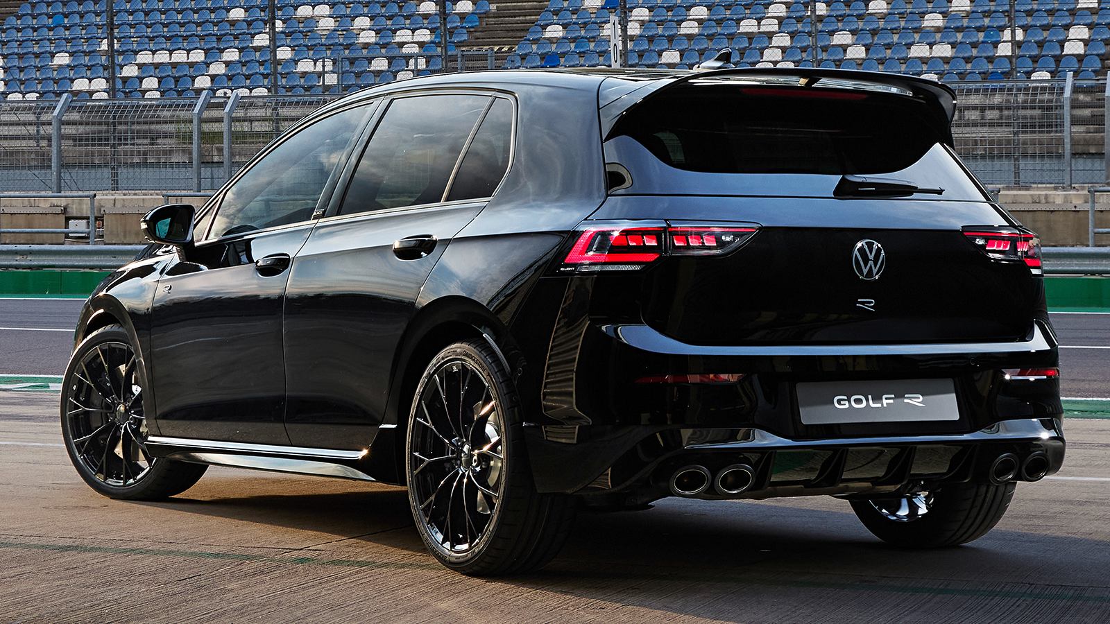 2025 Volkswagen Golf R Black Edition VW 12