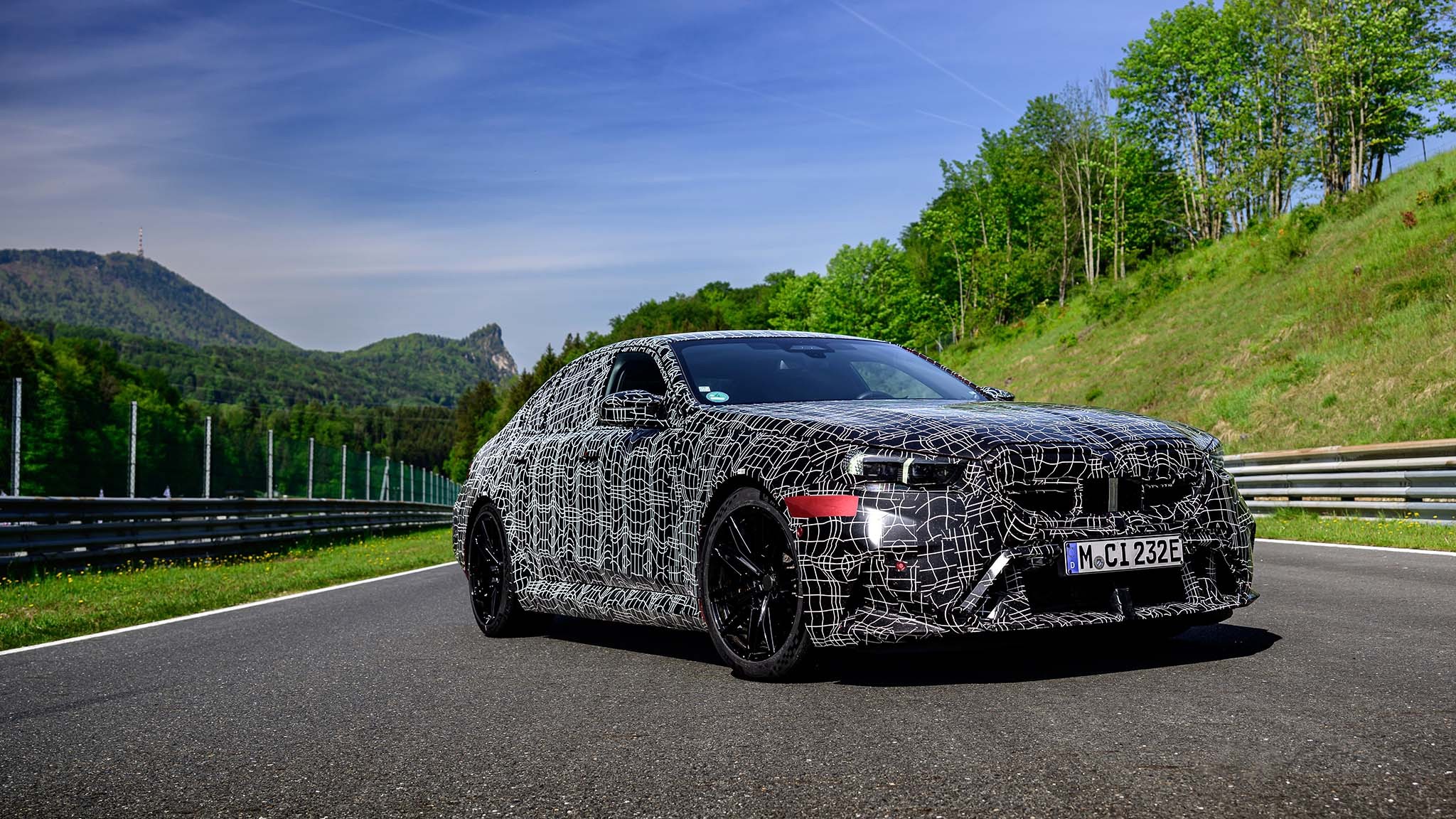 010 2025 bmw m5 predrive