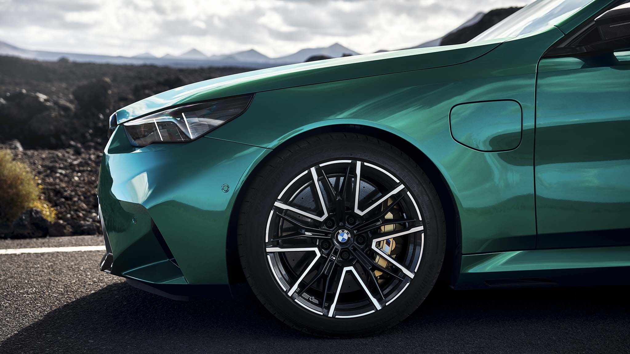 031 2025 bmw m5 wheel