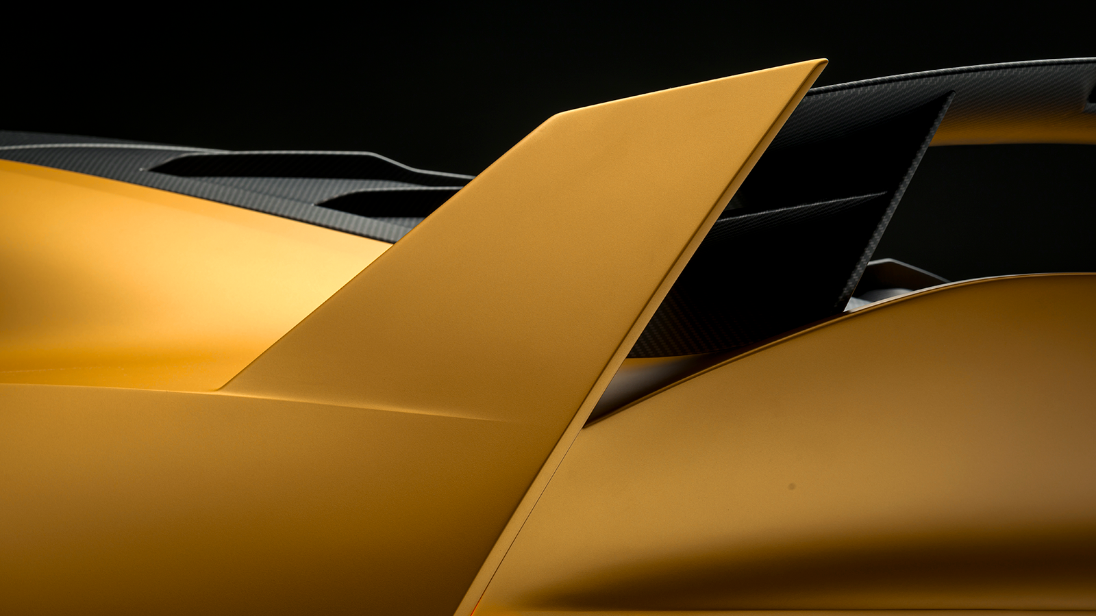 2025 Aston Martin Valiant Fernando Alonso 13