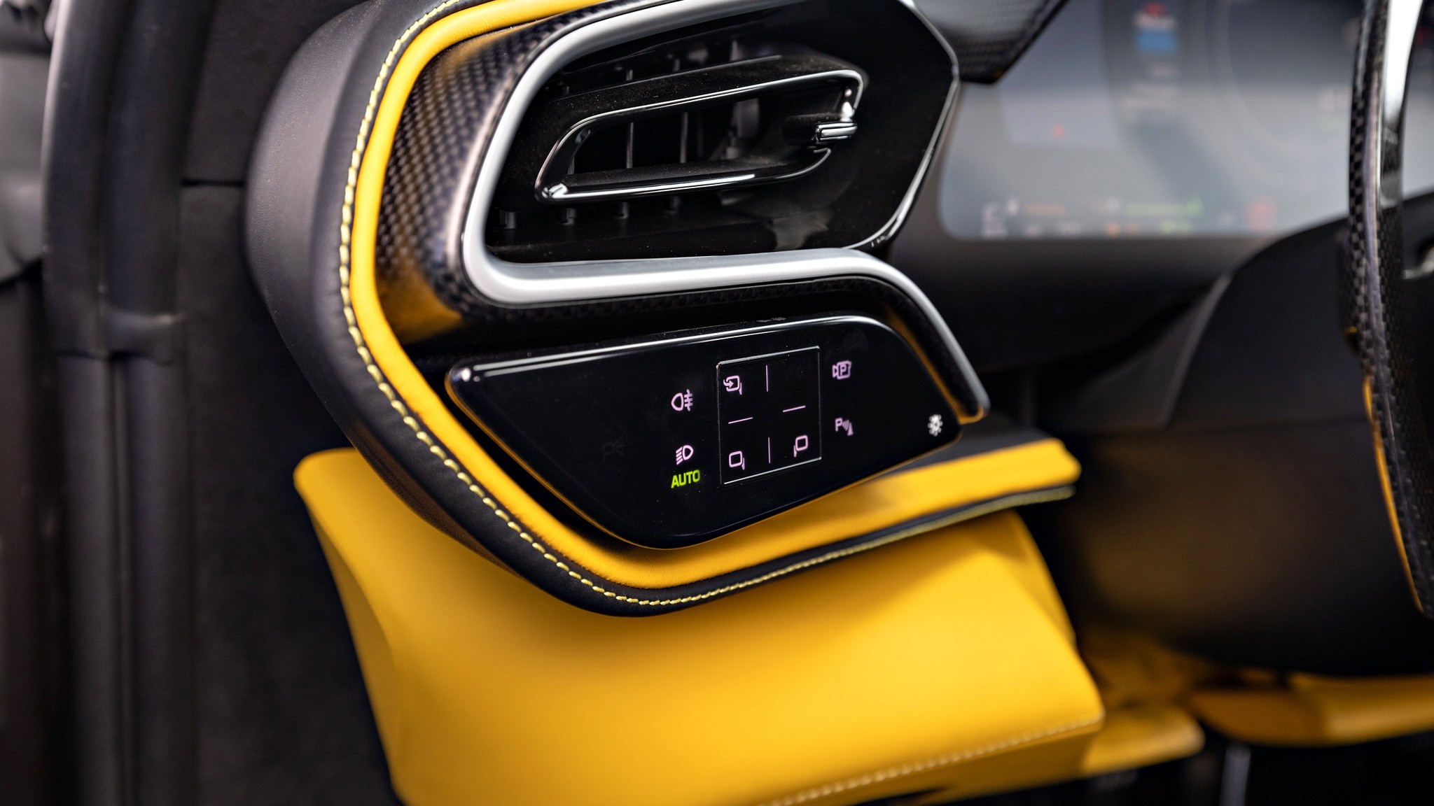 023 2024 Ferrari 296GTB