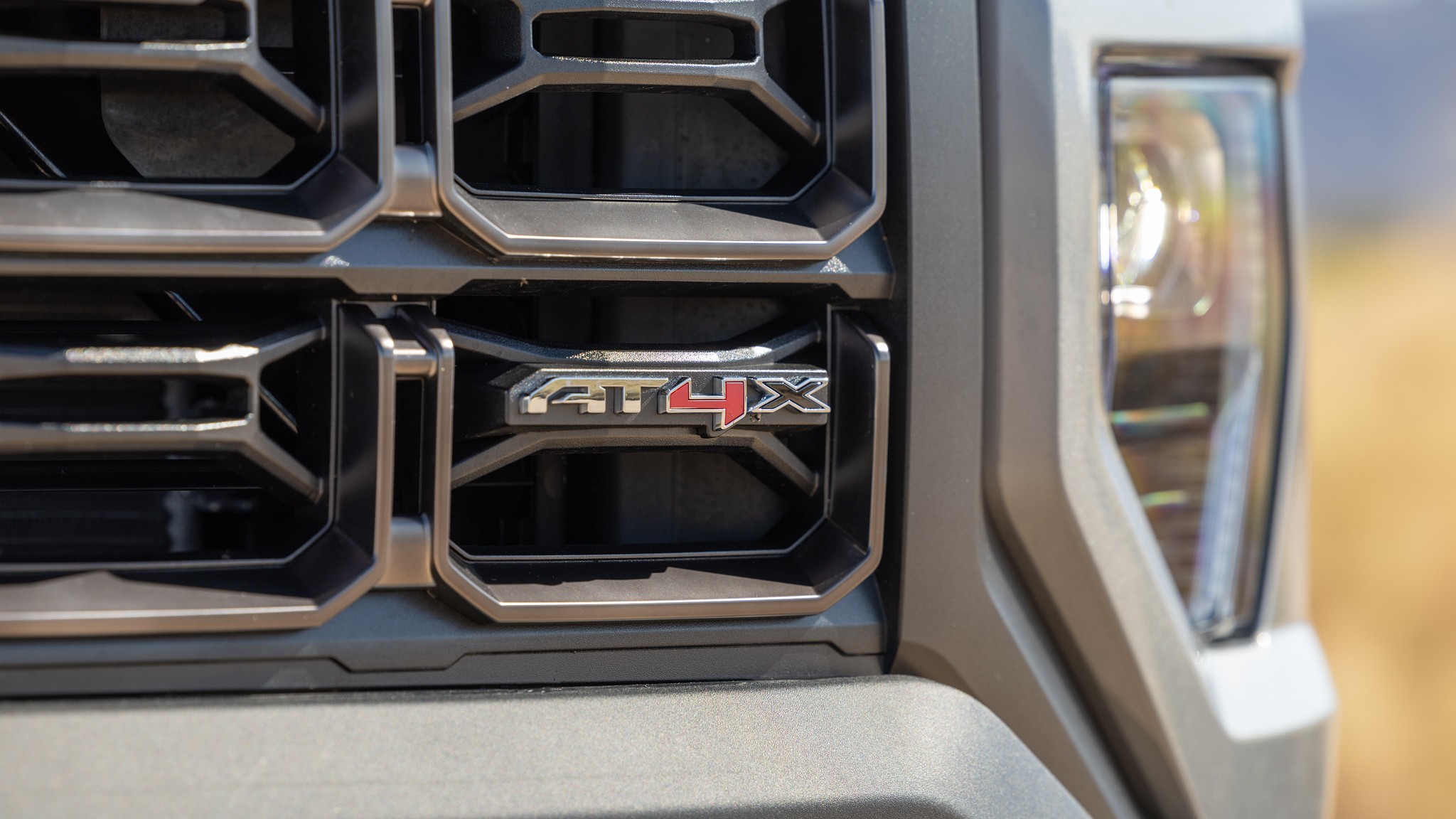 009 2024 GMC Canyon AT4X