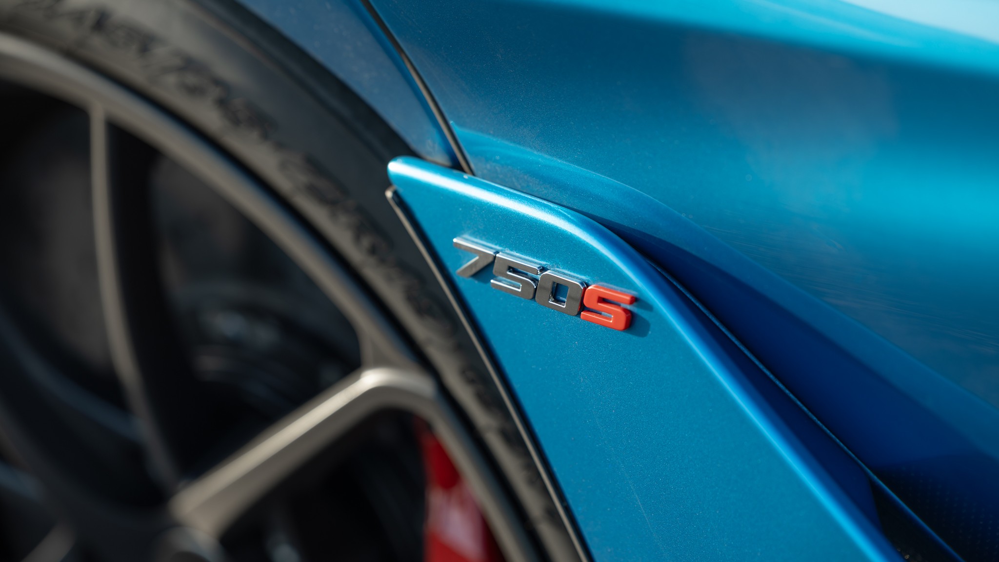 008 2024 McLaren 750S