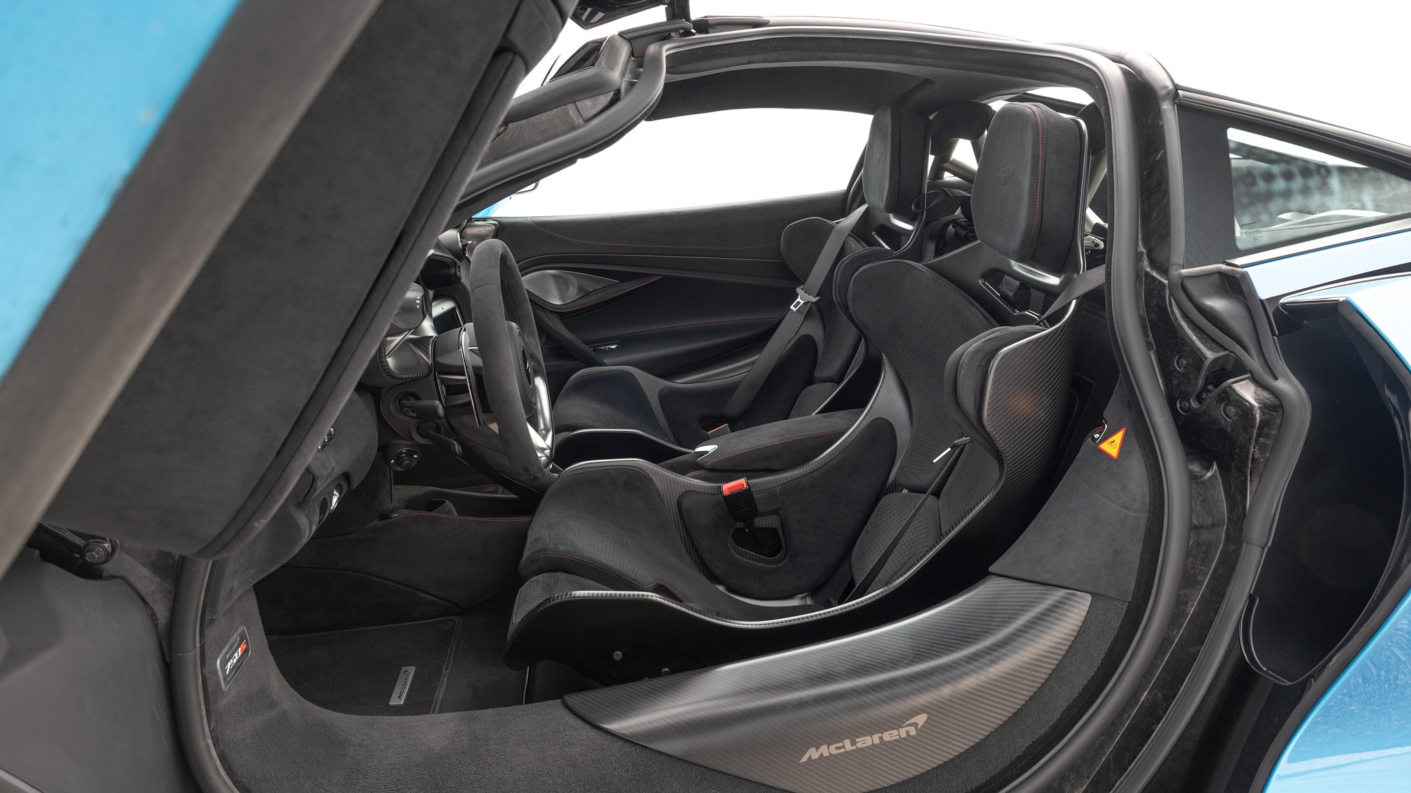 017 2024 McLaren 750S Seat