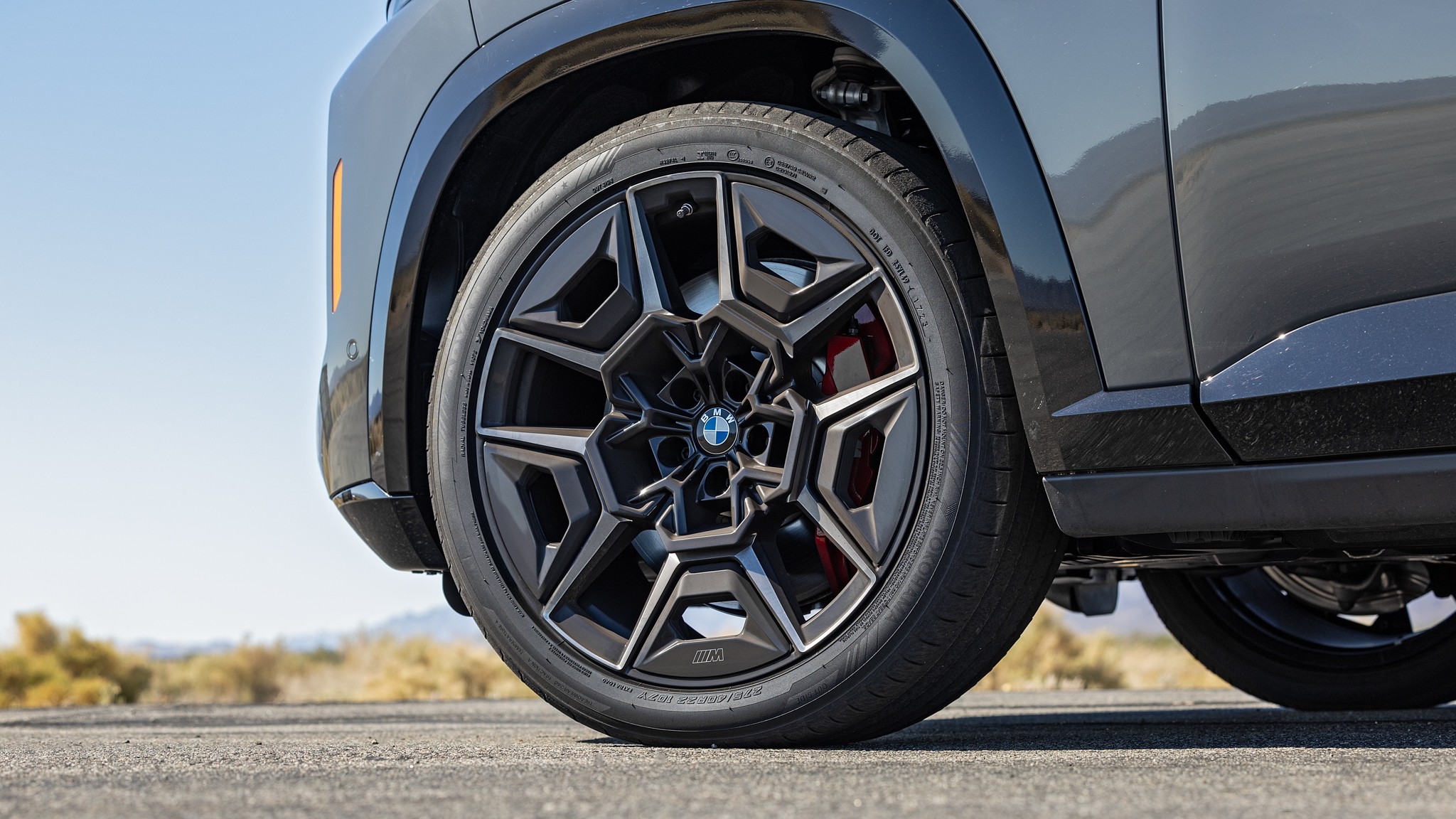 007 2024 BMW XM wheel