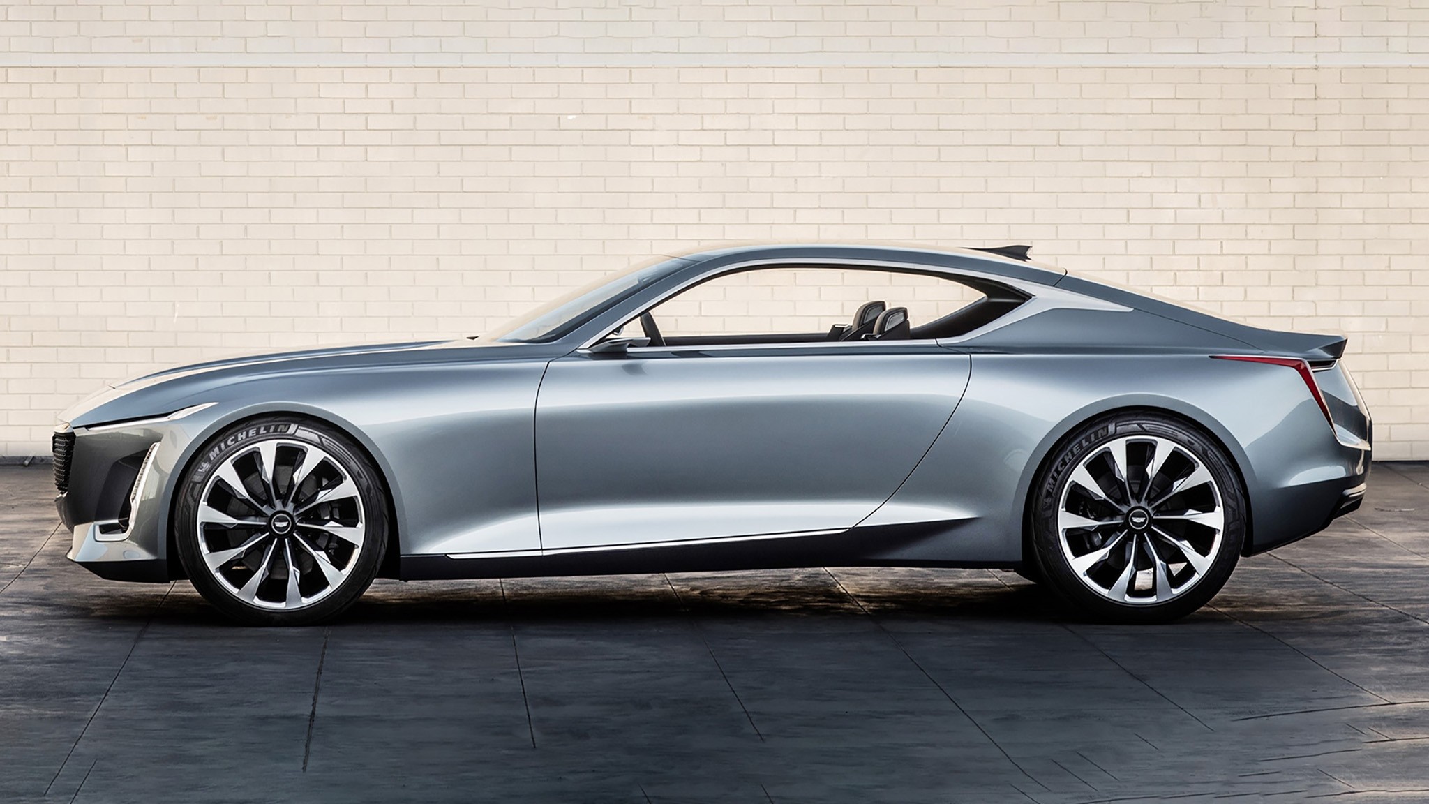 Cadillac Expressive Coupe Concept   3