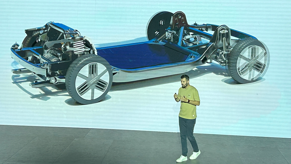 2026 Rimac Verne Autonomous Robotaxi FM 21