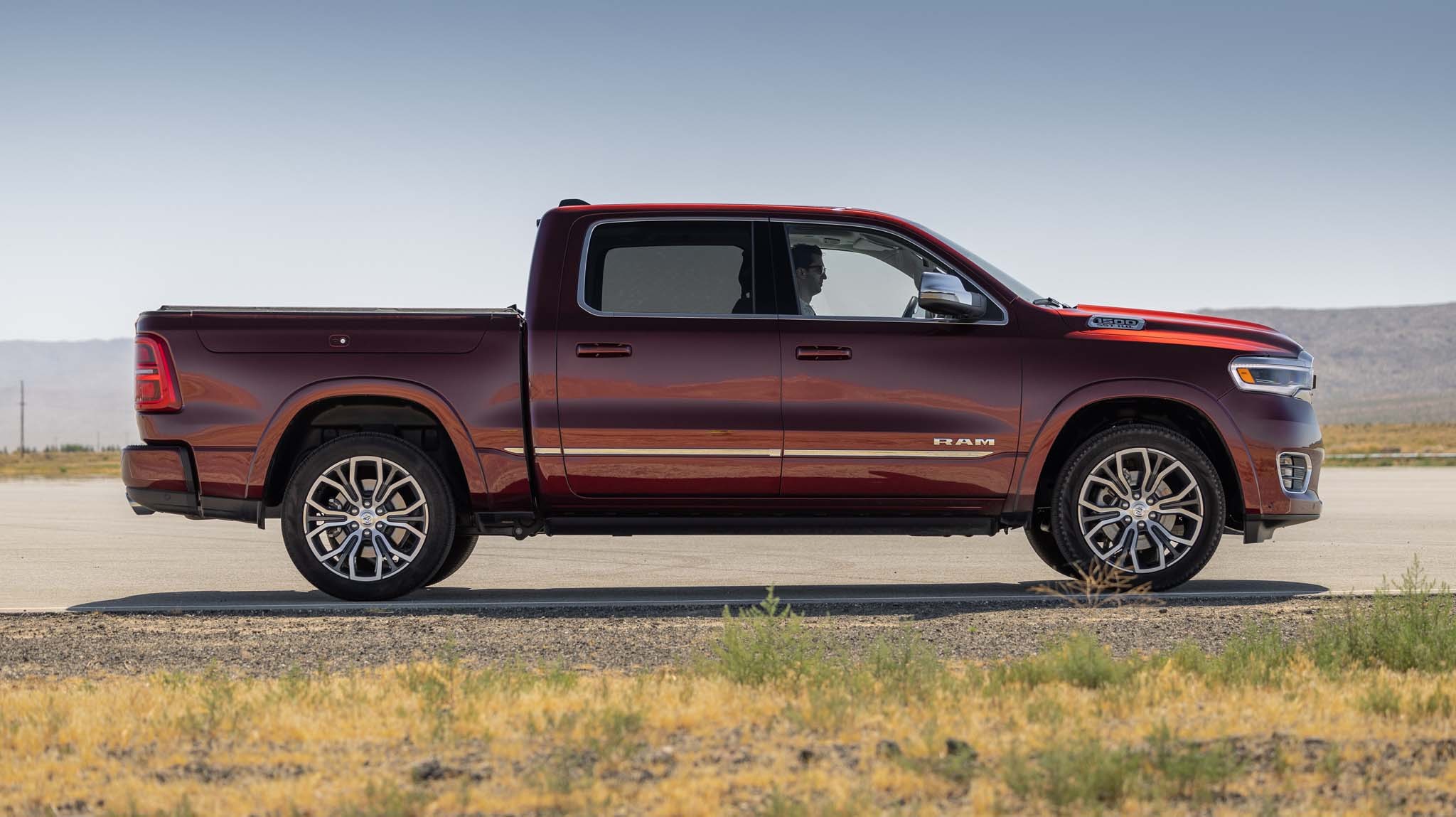 025 2025 Ram 1500 Tungsten Hurricane HO side profile