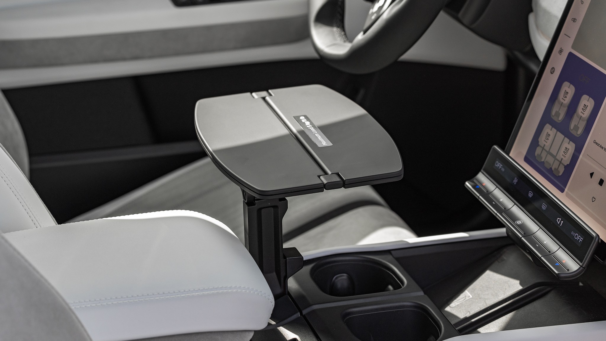 029 2024 Fisker Ocean