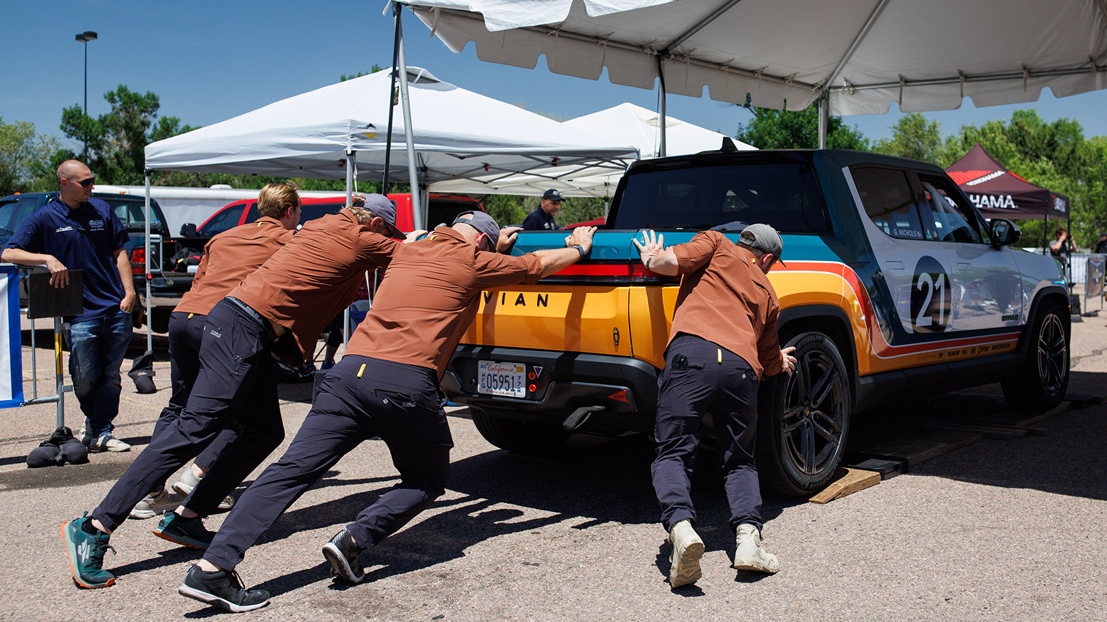 2024 Rivian R1T Pikes Peak Record 1