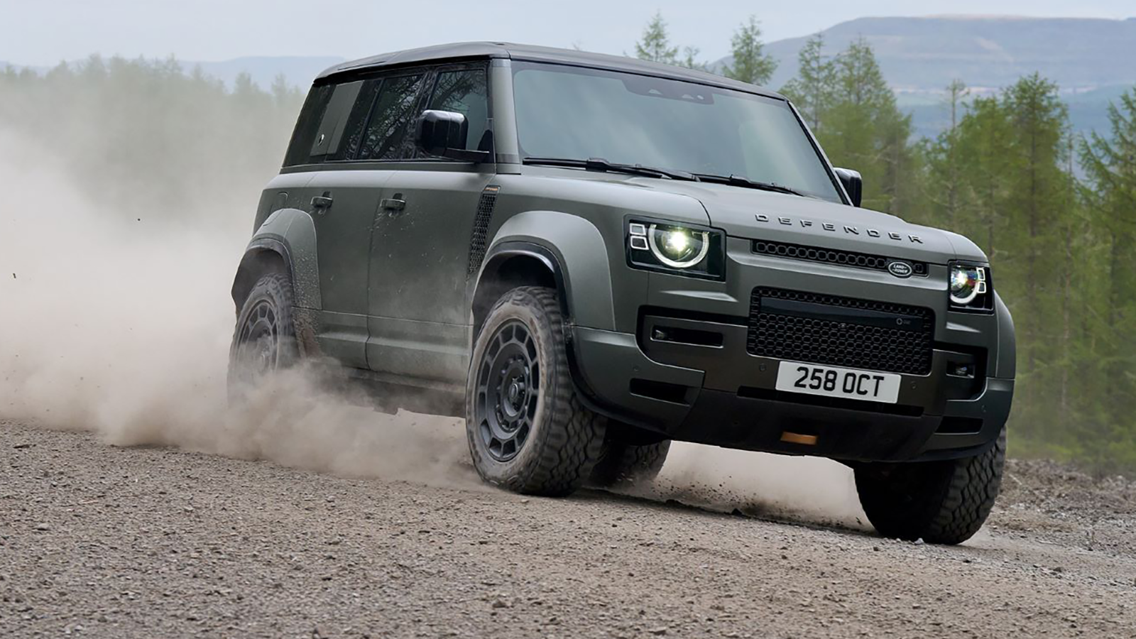 2025 Land Rover Defender 110 OCTA 18